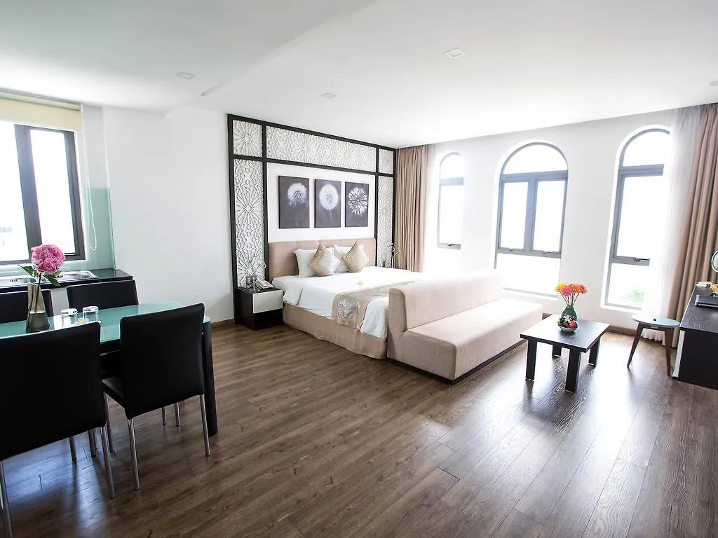 Flora Hotel & Residence Da Nang